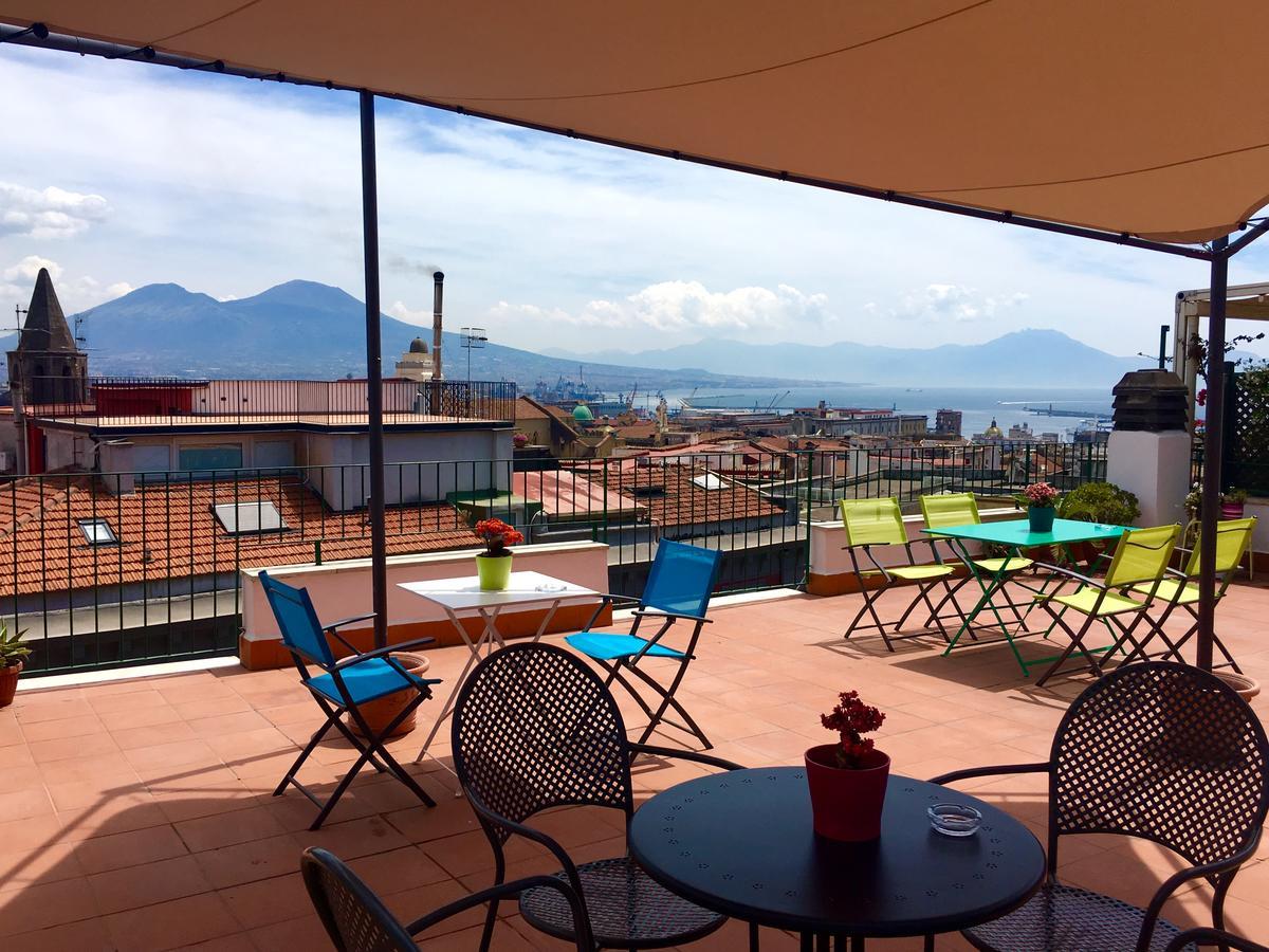 Mansarda Bellini 84 Hotel Naples Luaran gambar